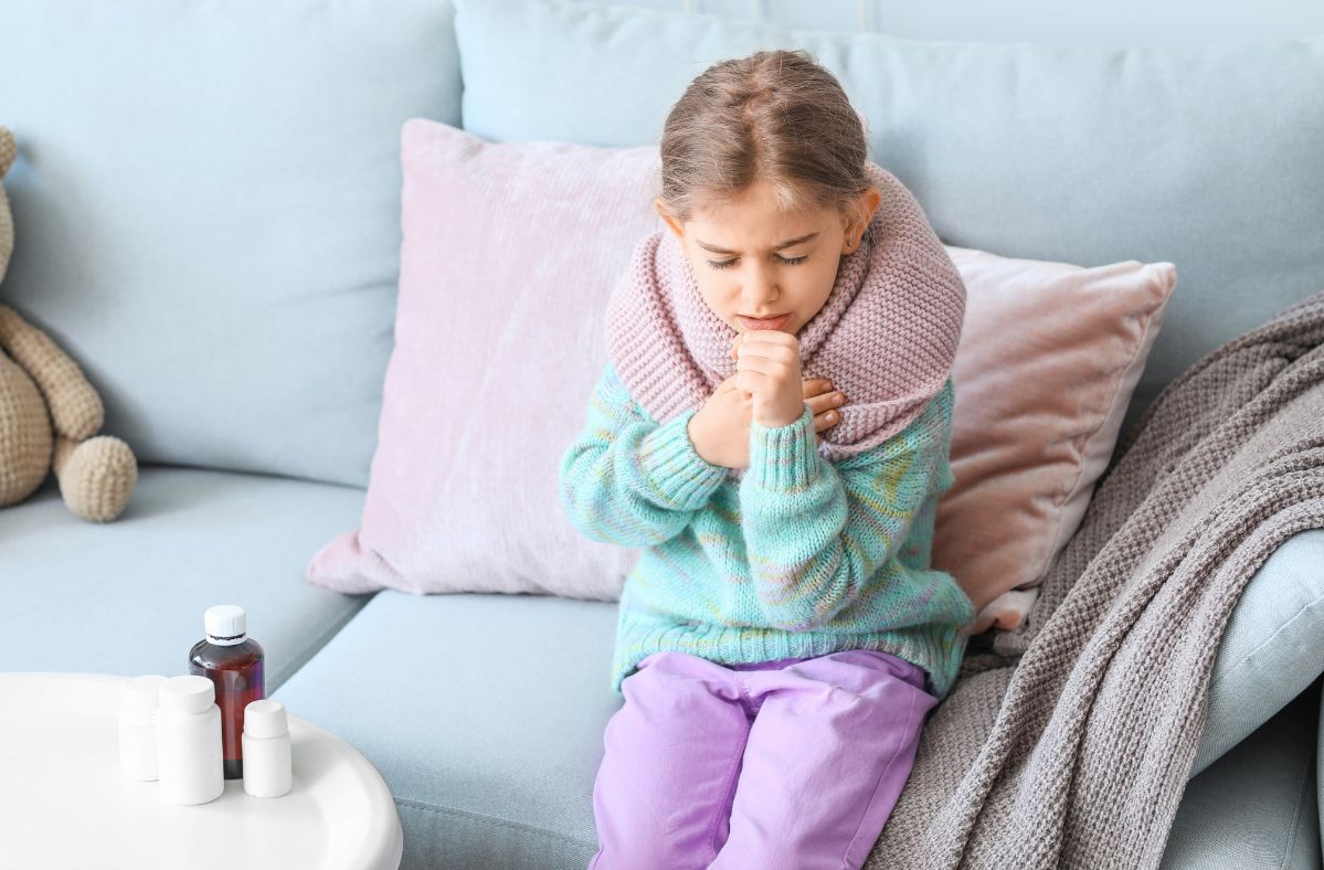 TikTok mom risks child's health for viral challenge, braving cold with wet hair