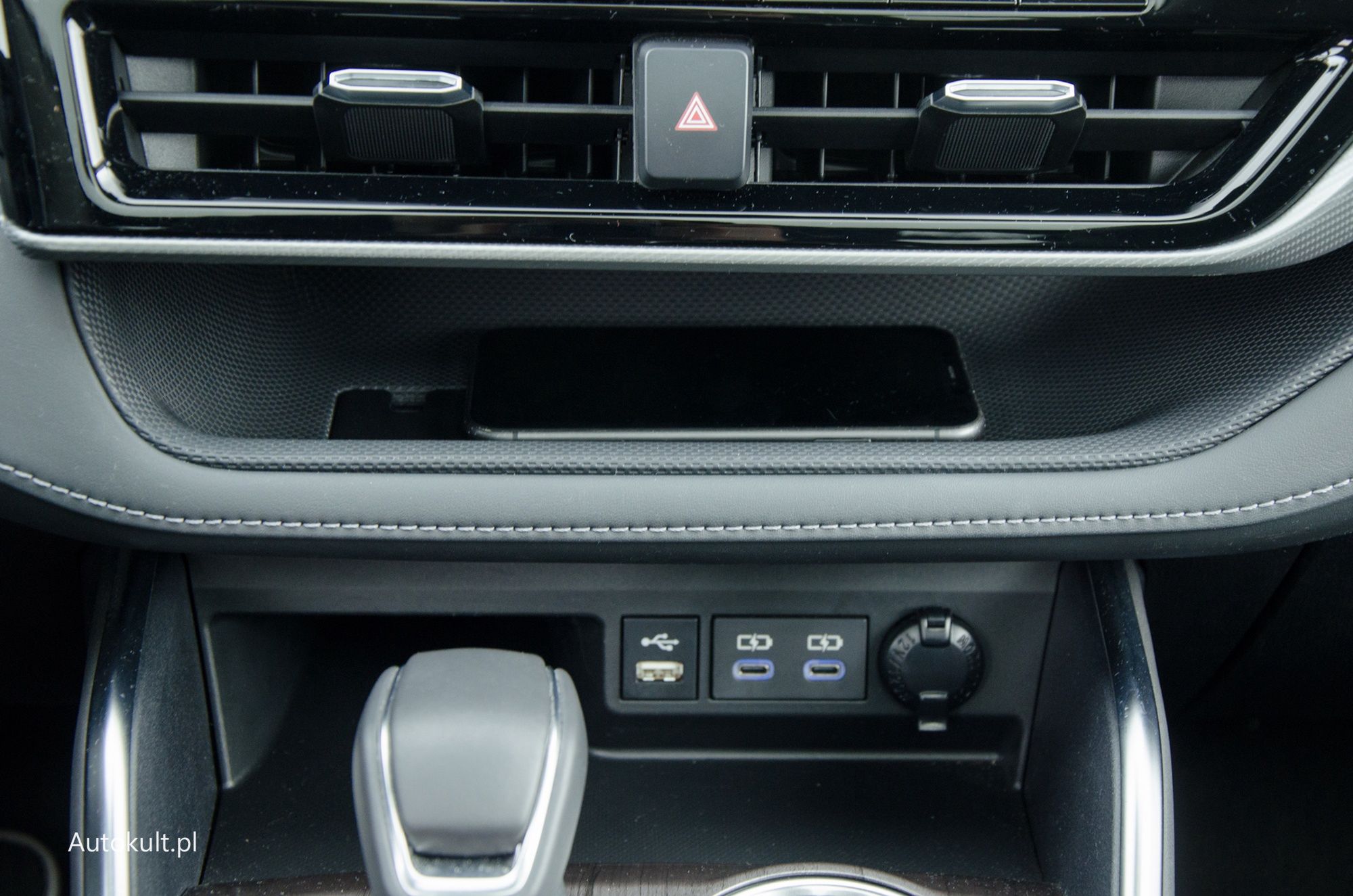 Ford Explorer vs. Toyota Highlander