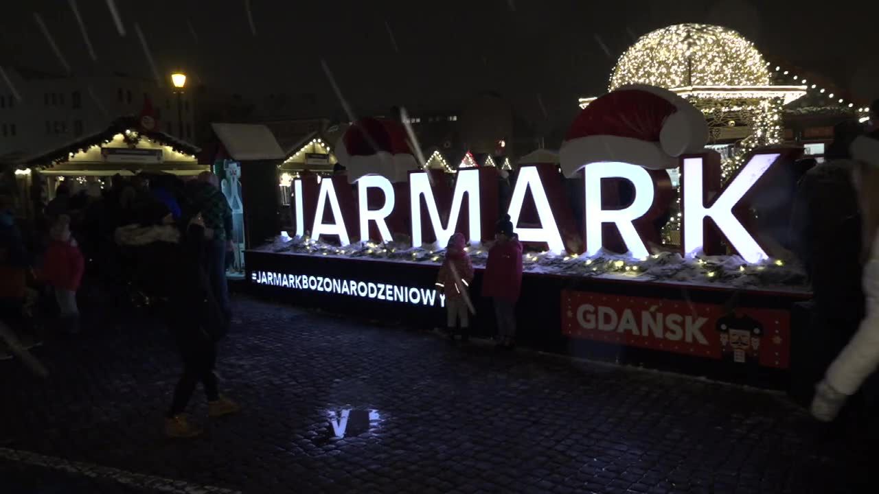 Tradycyjny jarmark bożonarodzeniowy w Gdańsku już otwarty