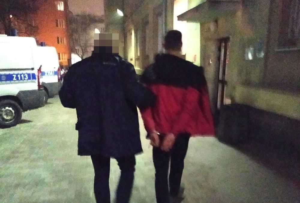 Warszawa. Mężczyzna zatrzymany przez policjantów
