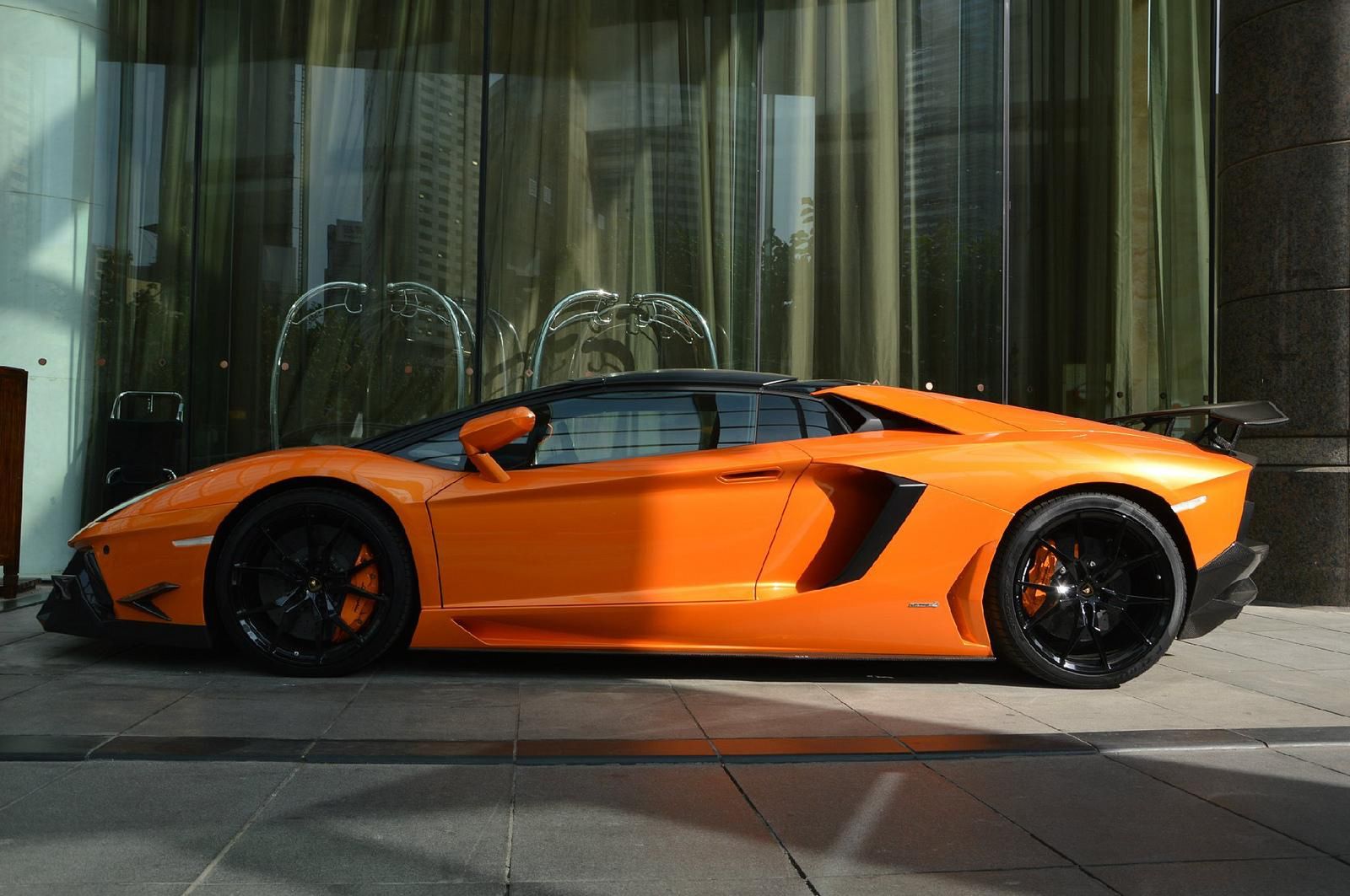 Lamborghini Aventador Roadster SV by DMC