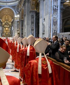 Pensje w Watykanie. Czy papież dostaje wynagrodzenie?