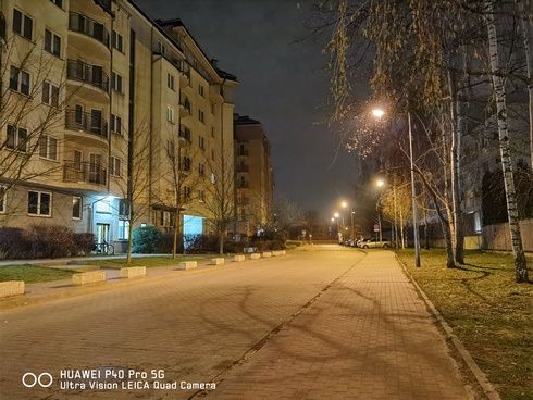 Huawei P40 Pro przykładowe zdjęcia nocne