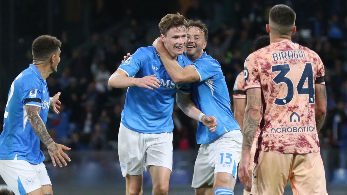 PAP/EPA / Cesare Abbate / Mecz Serie A: SSC Napoli - US Lecce