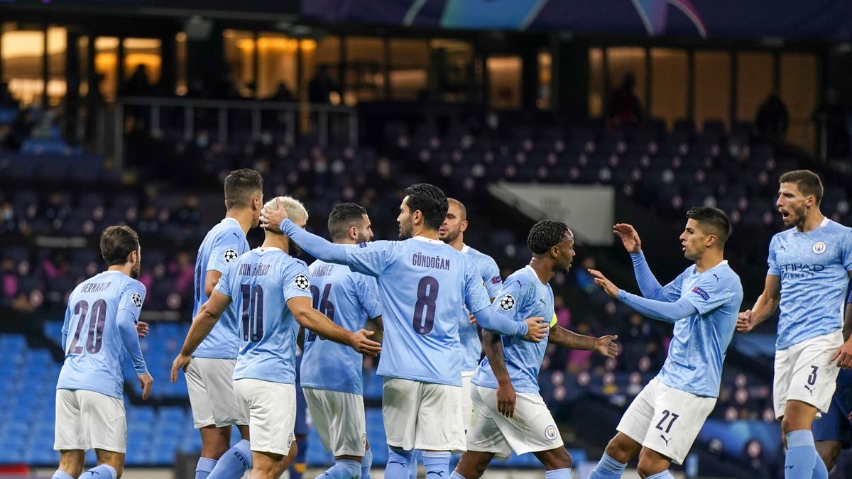 PAP/EPA / Tim Keeton / POOL / Na zdjęciu: piłkarze Manchesteru City