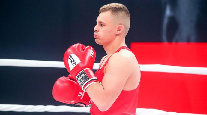 Boks: Rocky Boxing Night w Karlinie - waga superlekka: Mateusz Polski - Adam Ngange 01.10.2022
