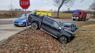 Góry: Zderzenie dwóch aut. Utrudnienia na DW826