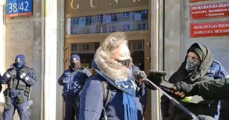 Strajk Kobiet w Warszawie. Pikieta po zatrzymaniu Wojciecha B.