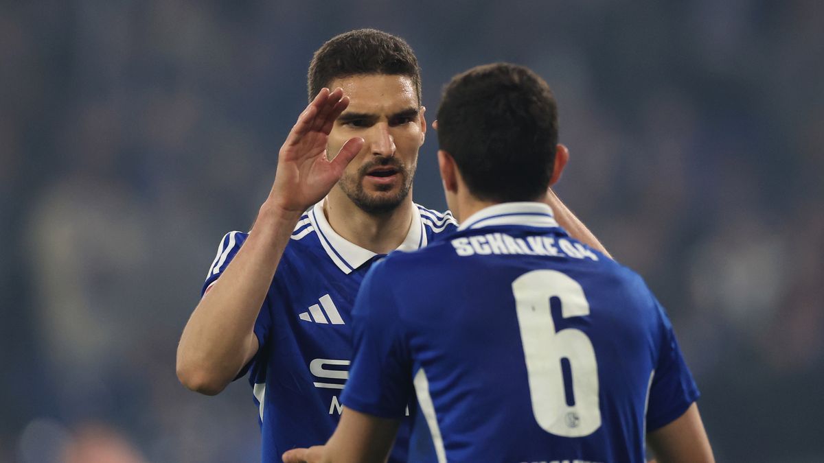Getty Images / Dean Mouhtaropoulos / Na zdjęciu: Marcin Kamiński odchodzi z Schalke