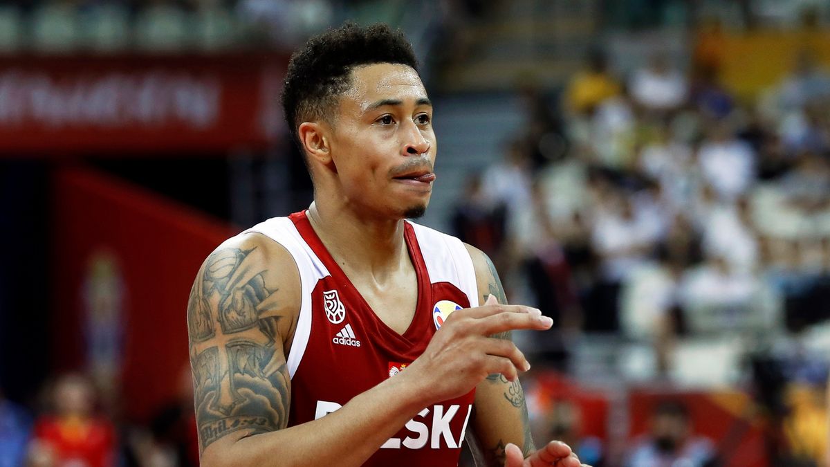 PAP/EPA / WU HONG / Na zdjęciu: A.J. Slaughter