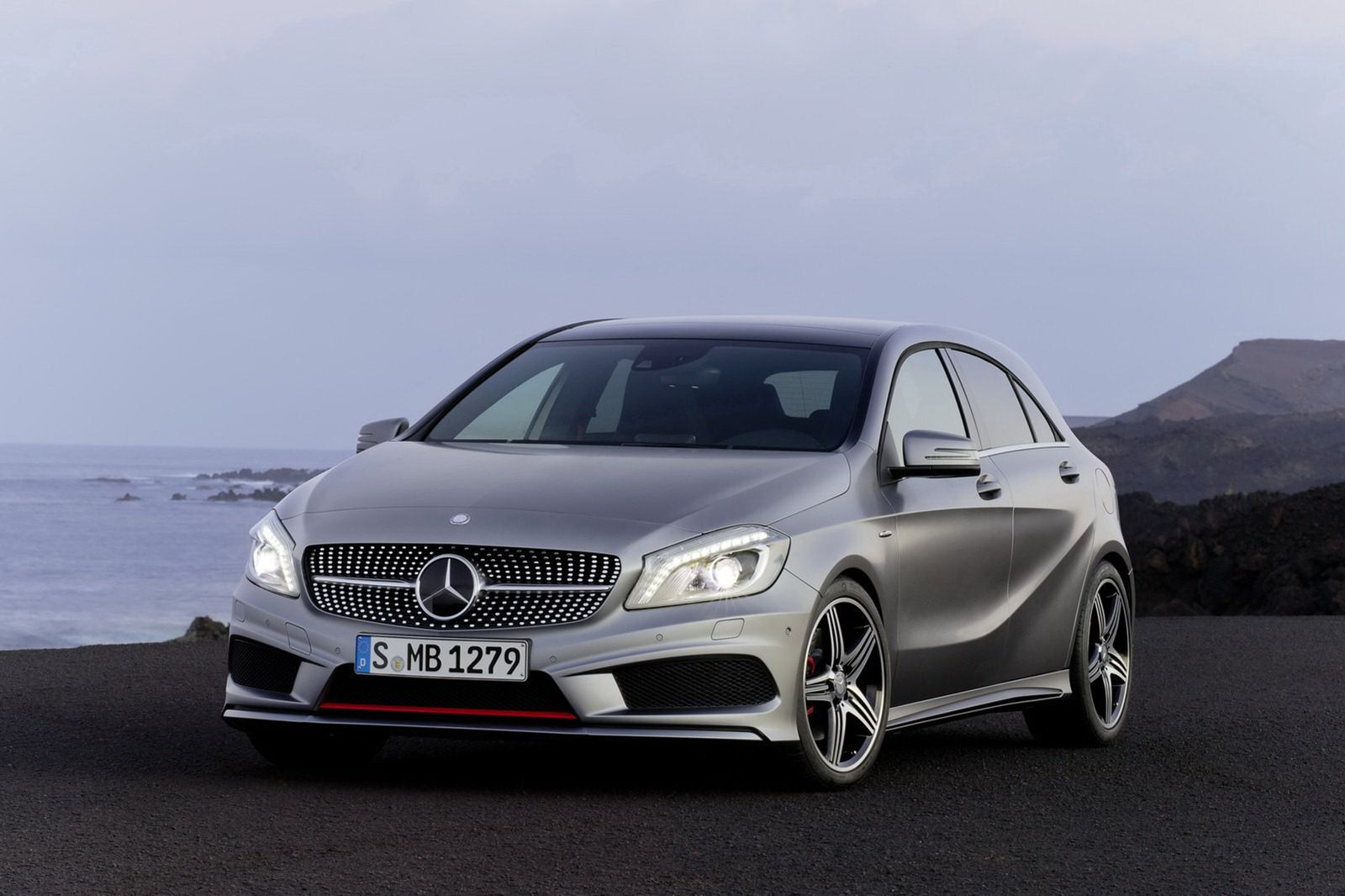 Mercedes-Benz klasy A (W176) - obszerna galeria prosto od producenta 99