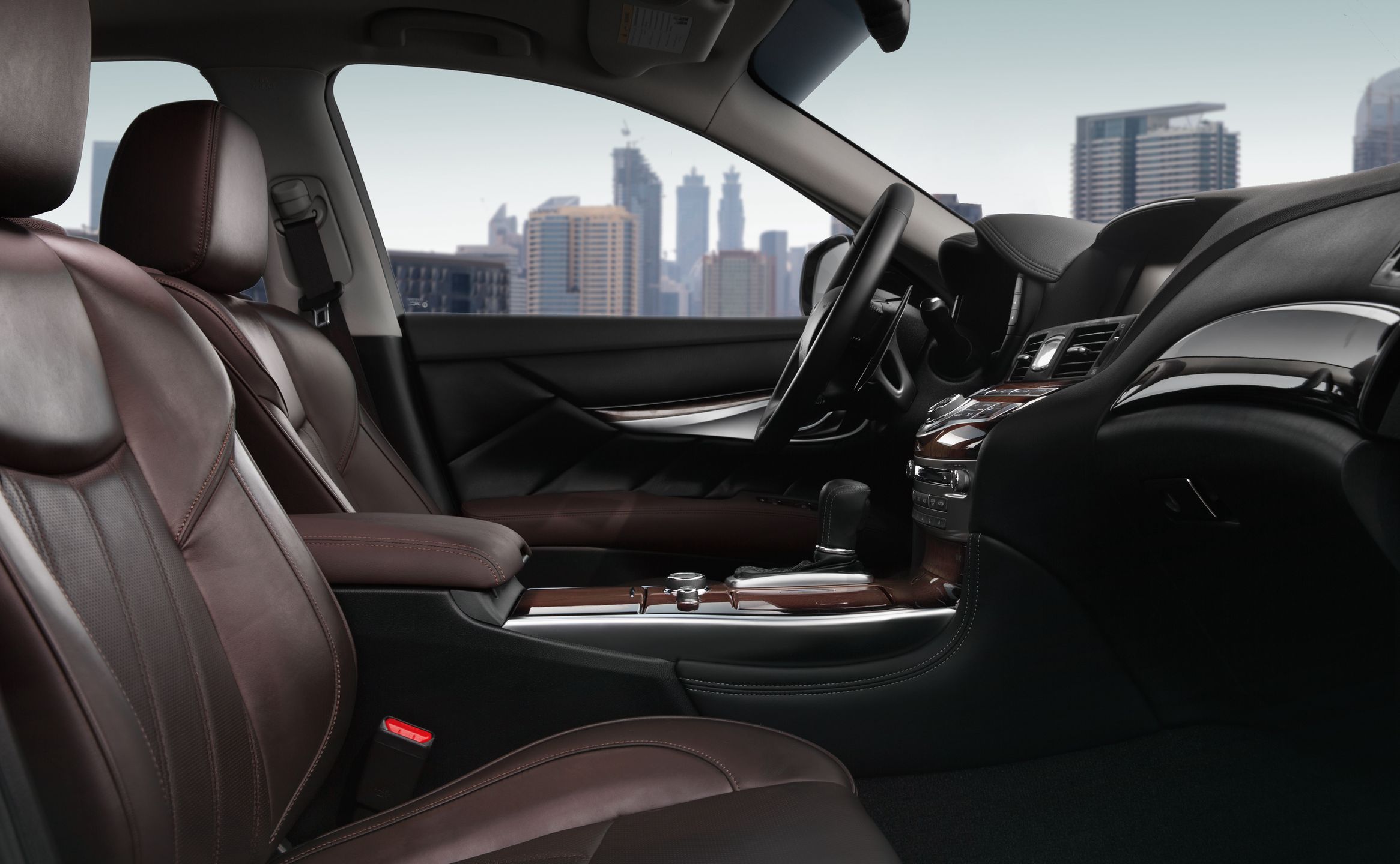 Infiniti Q70