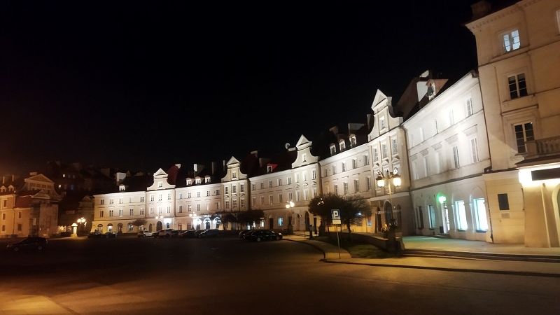 Plac Zamkowy w Lublinie rozbłysnął na nowo