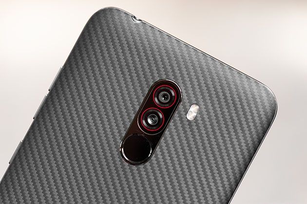 Pocophone F1 - aparat