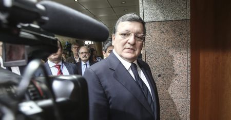 Szef KE przed sądem. Tłumaczy się z dymisji komisarza do spraw zdrowia