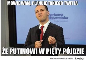 Radosław Sikorski pisze na Twitterze, internauci odpowiadają memami