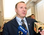 Kurski: Tusk ma szofera, więc kłamie