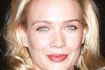 Laurie Holden strzela do zombie