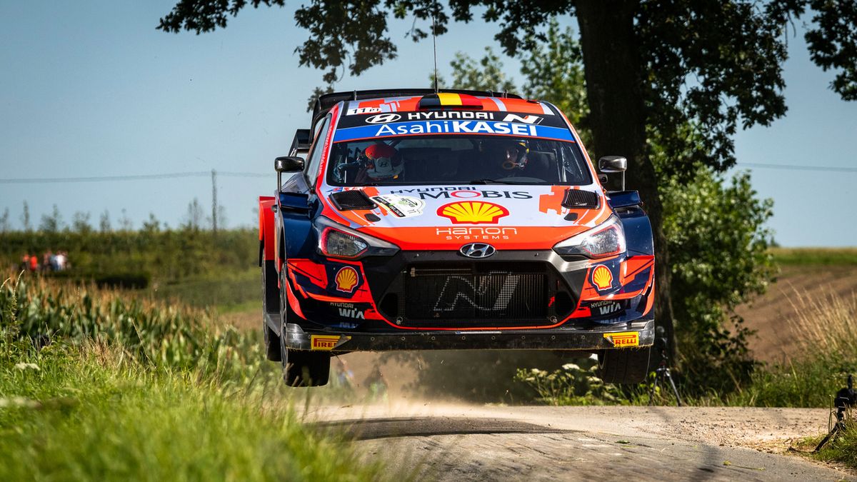 Zdjęcie okładkowe artykułu: Materiały prasowe / Red Bull / Na zdjęciu: Thierry Neuville