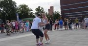 Wrocław tańczy całe lato. Potańcówki wracają po raz piąty - nowe miejsca, bezpłatny wstęp i tłumy gości nawet z zagranicy