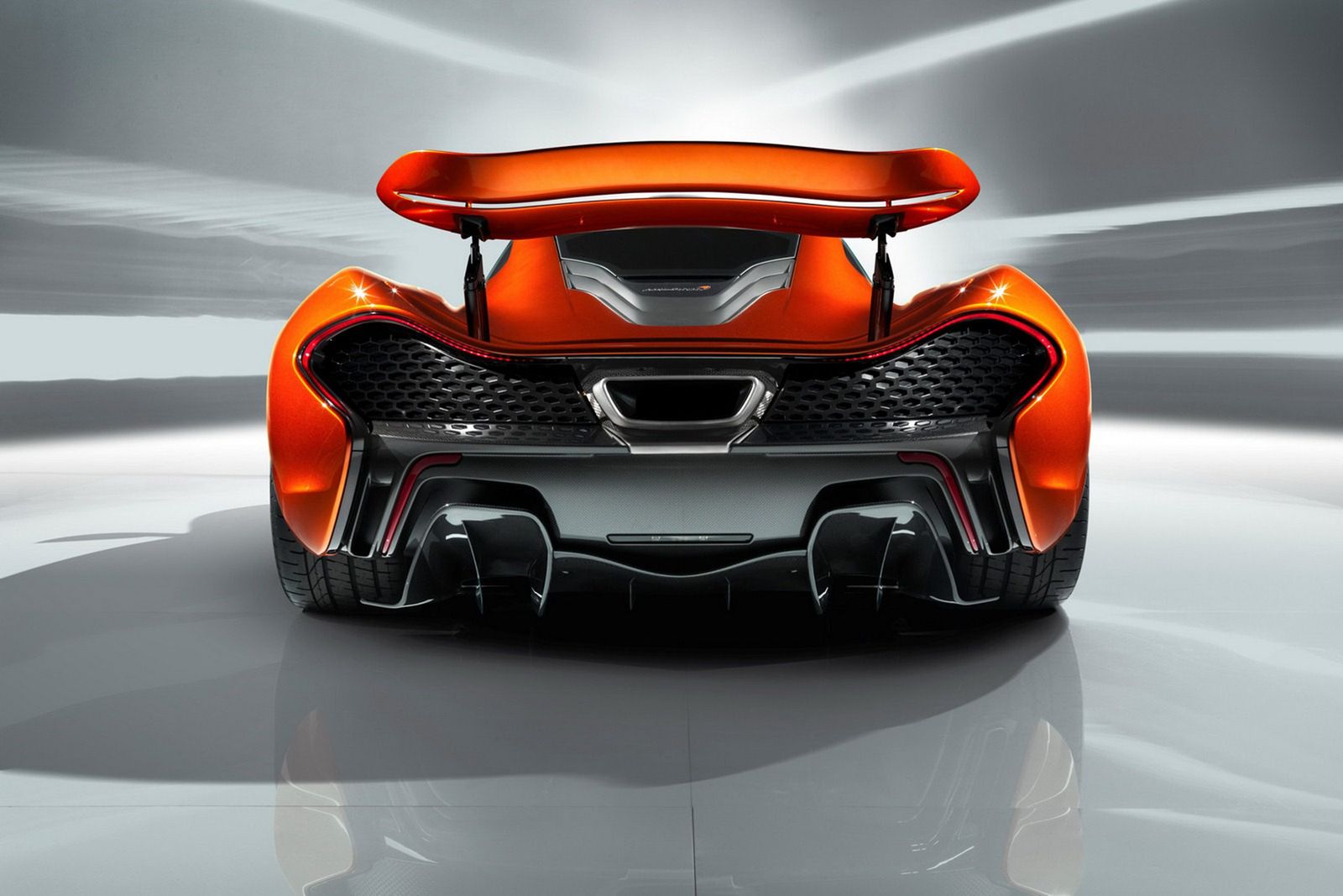 McLaren P1 Concept - piękny i bestia [galeria] 13