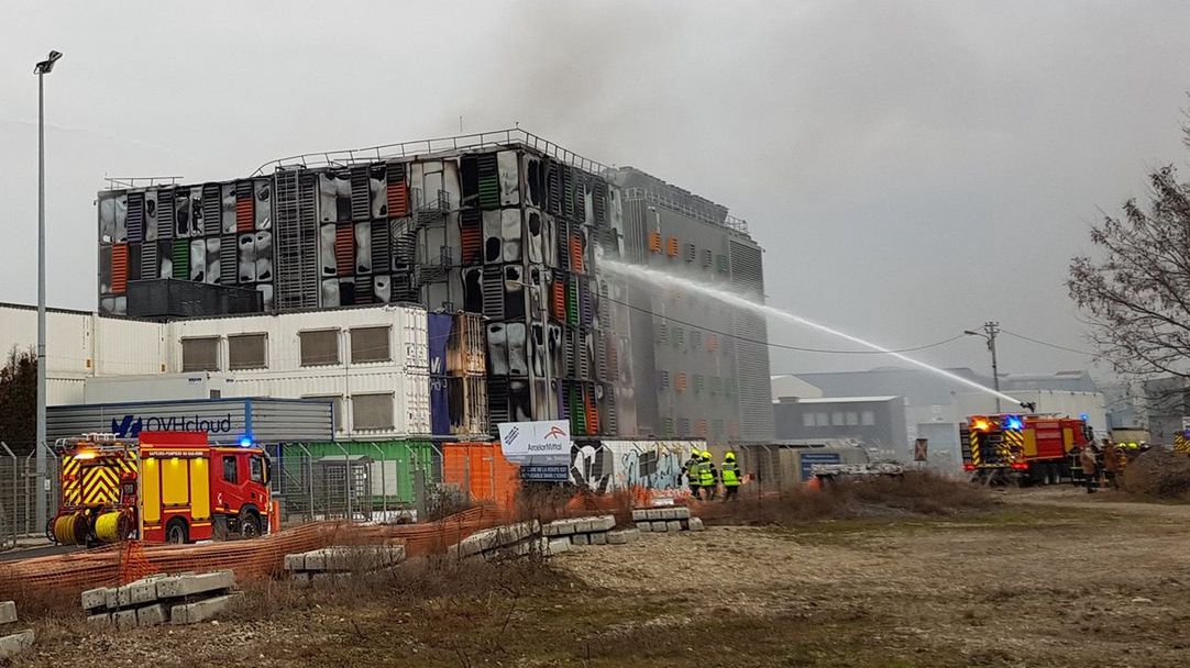 Pożar we Francji może mieć spore konsekwencje dla polskich internautów