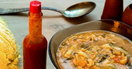 Ten dodatek nie ma kalorii. Kilka kropli i od razu podkręca metabolizm