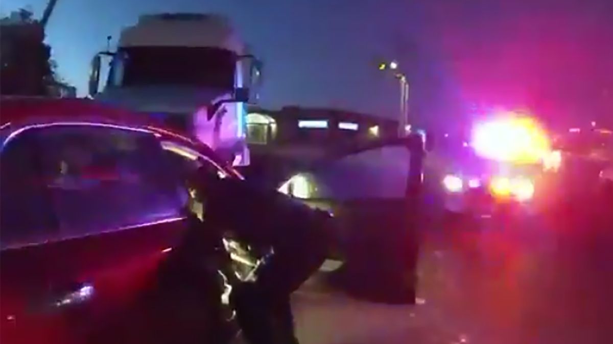 Dziewięciolatka zabrała 4-letnią siostrę w podróż samochodem. Dziewczynki chciały dojechać do Kalifornii