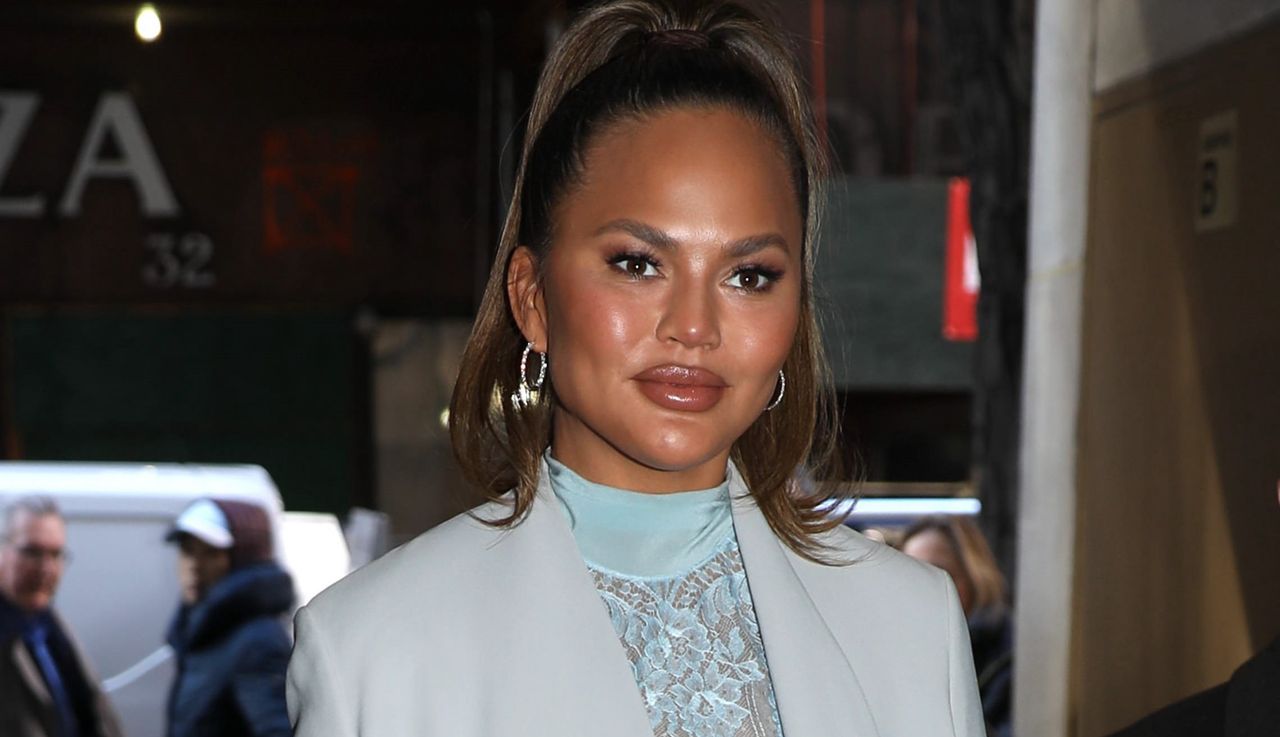 Chrissy Teigen wróciła na media społecznościowe. Tydzień temu poroniła