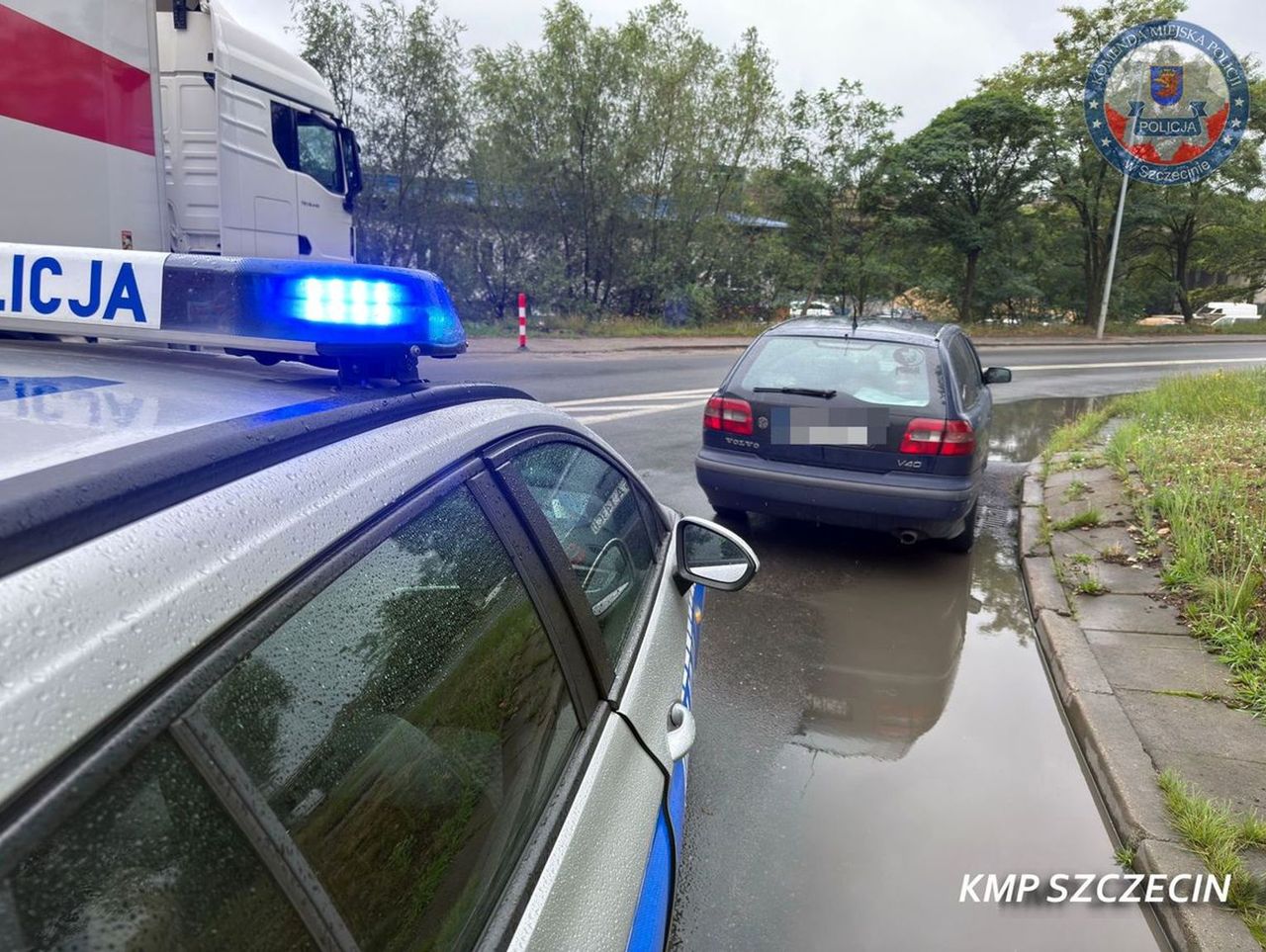 Szczecin: Nie miał prawka i przeglądu. Przyznał się też do narkotyków