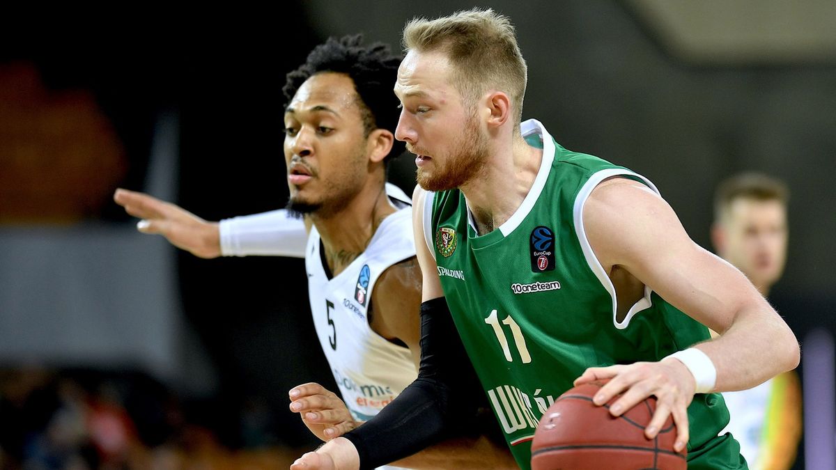 PAP / Sebastian Borowski / Na zdjęciu: Aleksander Dziewa