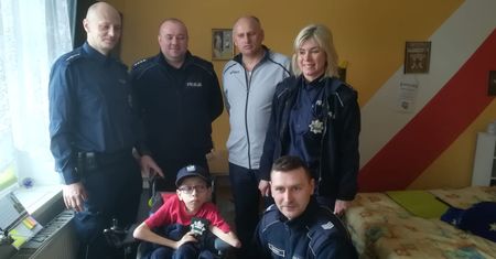 Policjanci spełnili marzenie chorego 17-latka