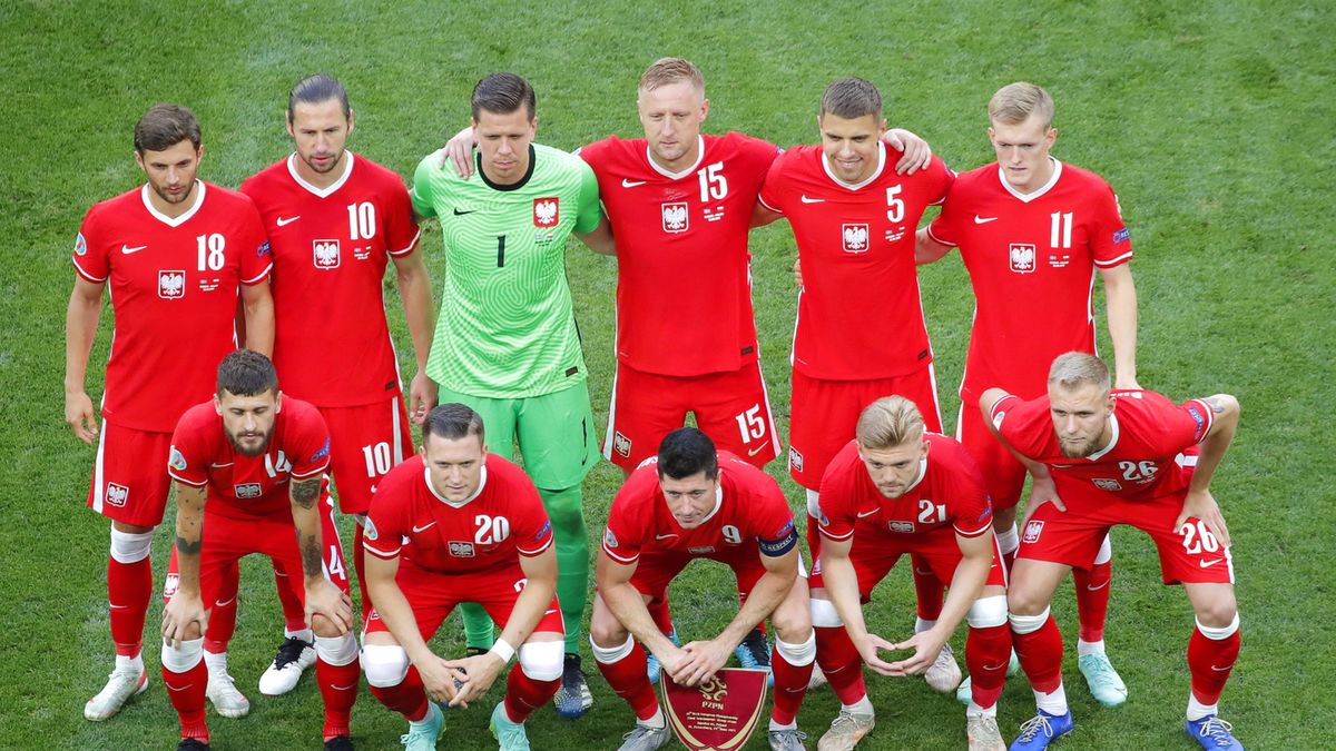 PAP/EPA / Maxim Shemetov / Na zdjęciu: reprezentacja Polski