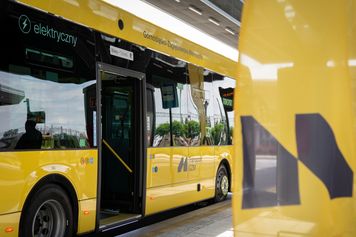 Grupa Polsat Plus będzie produkować autobusy elektryczne. Pierwsze pojazdy trafią na Śląsk