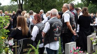 Bliscy i motocykliści pożegnali Mariusza z Grudziądza, który zginął w wypadku. Mamy zdjęcia