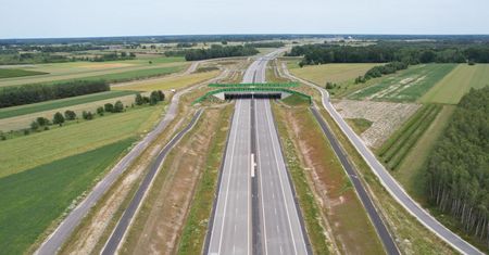 Nowym odcinkiem A2 na majówkę. Kierowcy mogą już korzystać