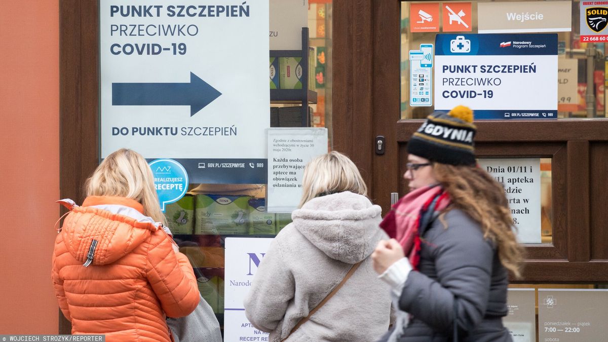 Będzie projekt posłów PiS w sprawie szczepień pracowników 