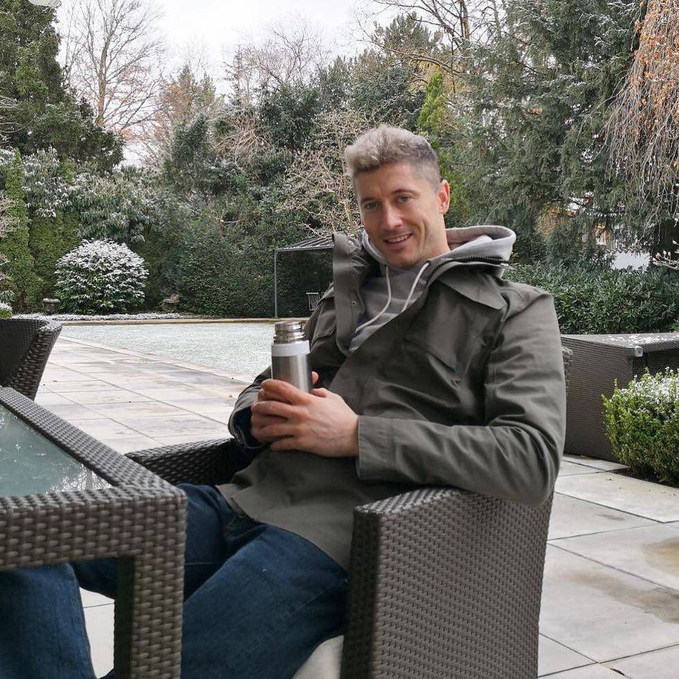 Robert Lewandowski powinien zmienić wizerunek?