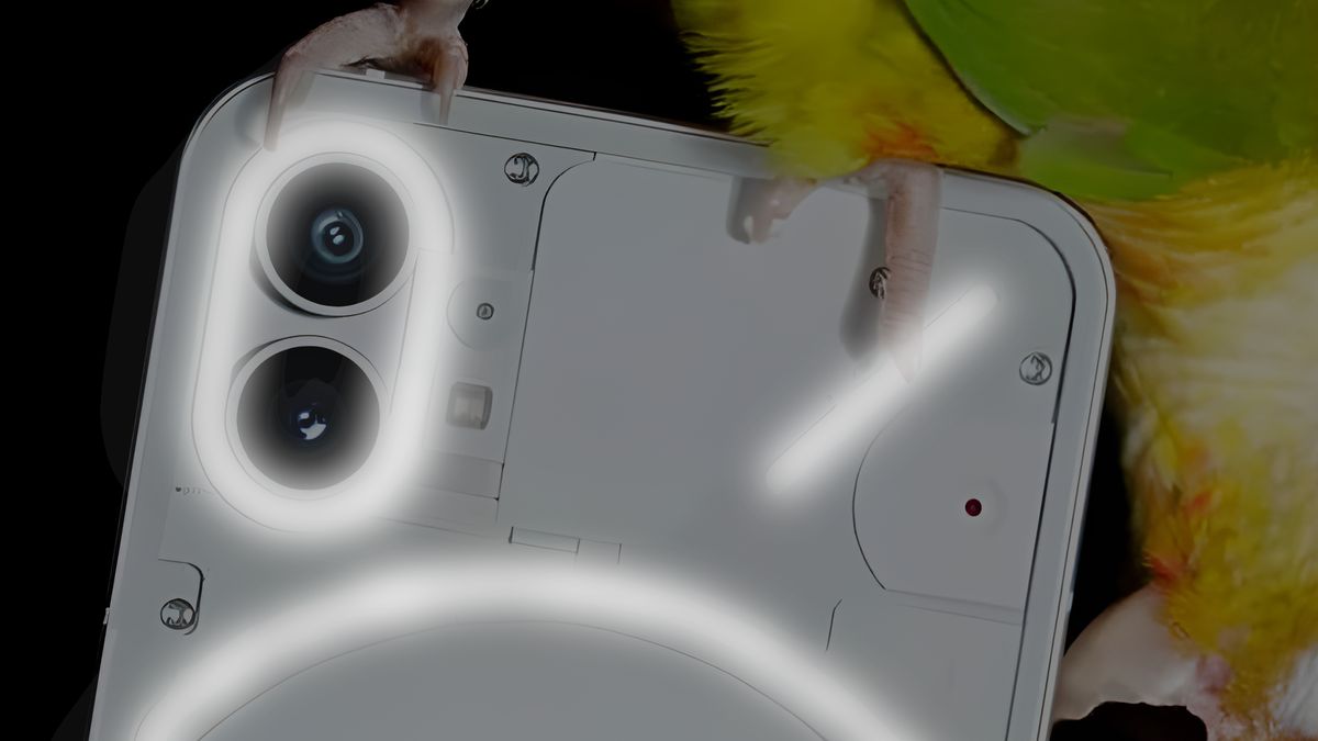 Nie dość, że przezroczysty, to jeszcze się świeci. Nothing Phone (1) ujawniony 1