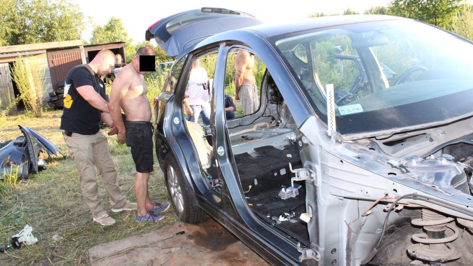Mazowsze. W ręce policji wpadły trzy osoby podejrzane o paserstwo