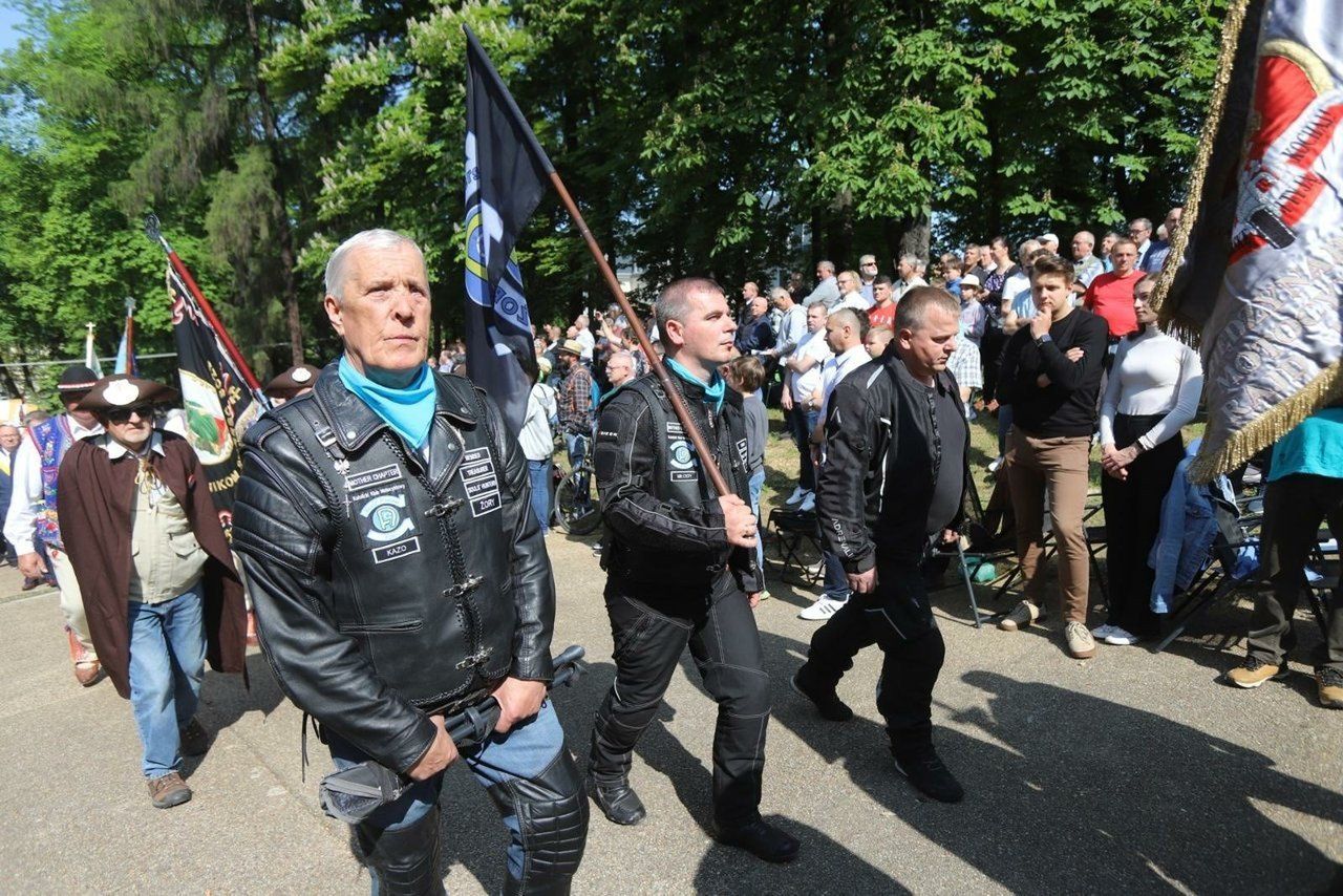 Pielgrzymka mężczyzn i młodzieńców do Piekar Śląskich to tradycja, pielęgnowana od dziesięcioleci