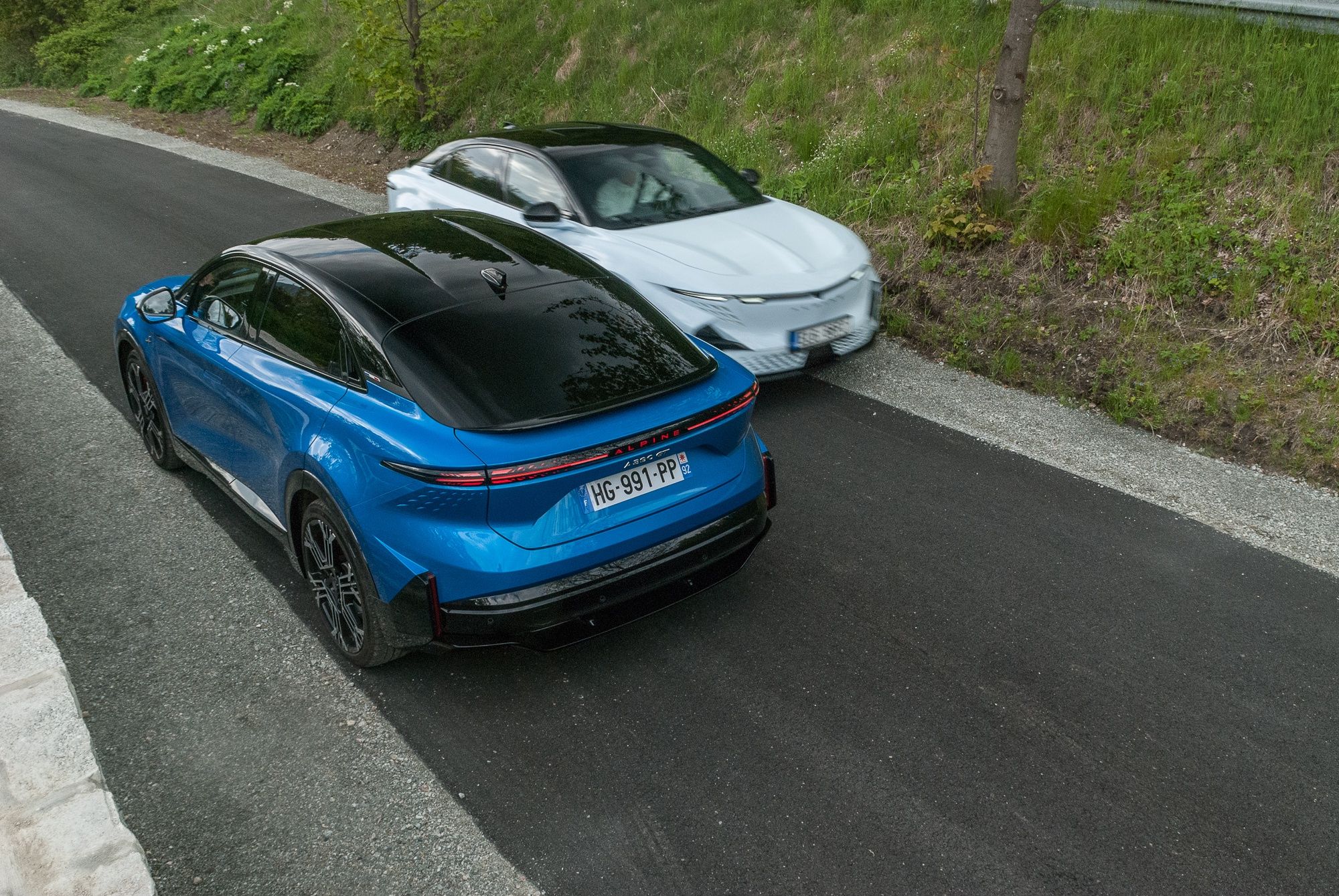 Alpine A390