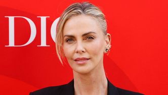 Charlize Theron odkrywa seks z młodszymi mężczyznami. "Przespałam się z 26-latkiem. Było ZAJ*BIŚCIE!"