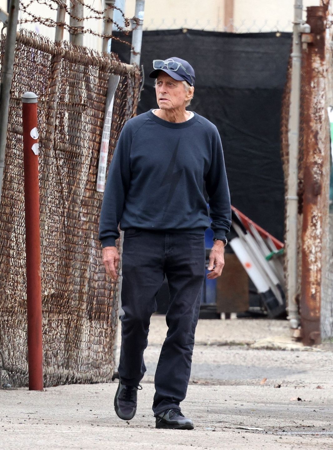 Michael Douglas wybrał się na zakupy z 19-letnią córką

