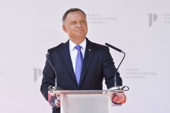 Podwyżki dla posłów i ministrów. PiS się nie zawiodło. Prezydent pomoże