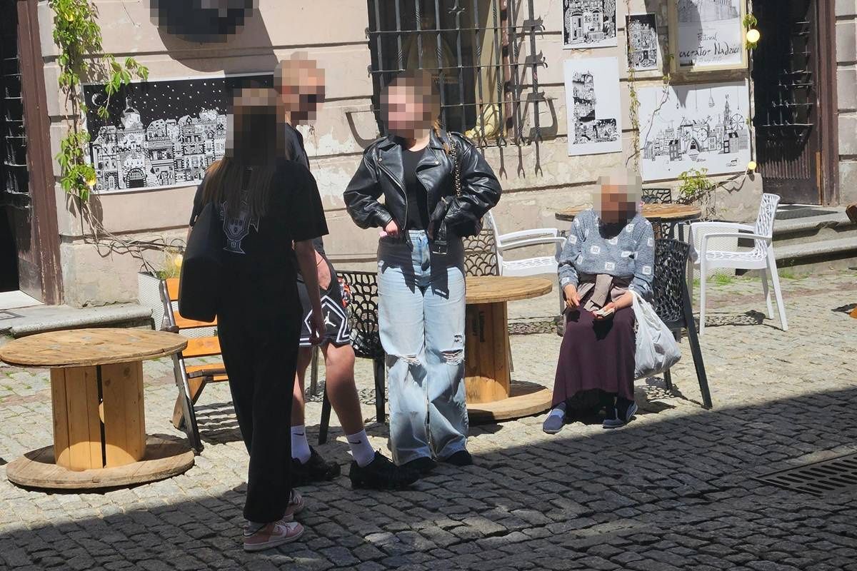 W centrum Lublina działa wróżka-naciągaczka. Uważaj, bo zaczniesz płacić coraz więcej! (zdjęcia)