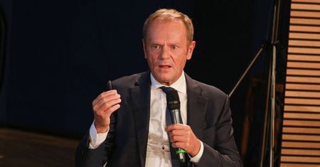 Donald Tusk apeluje do internautów. "Pamiętajcie o tym, żeby się zaszczepić"