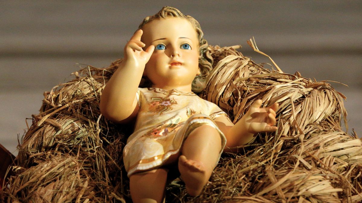 Figura Jezuska w żłobie