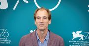 Julian Sands zaginął w górach w styczniu. Bliscy tracą nadzieję
