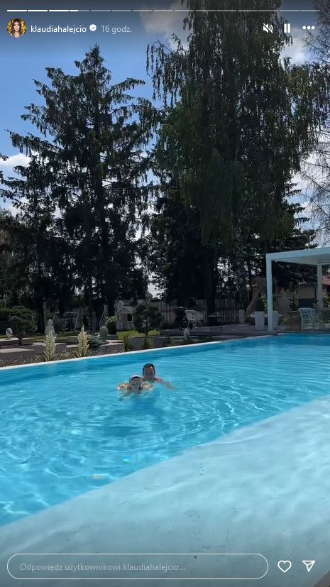 Klaudia Halejcio chwali się ogrodem z basenem
